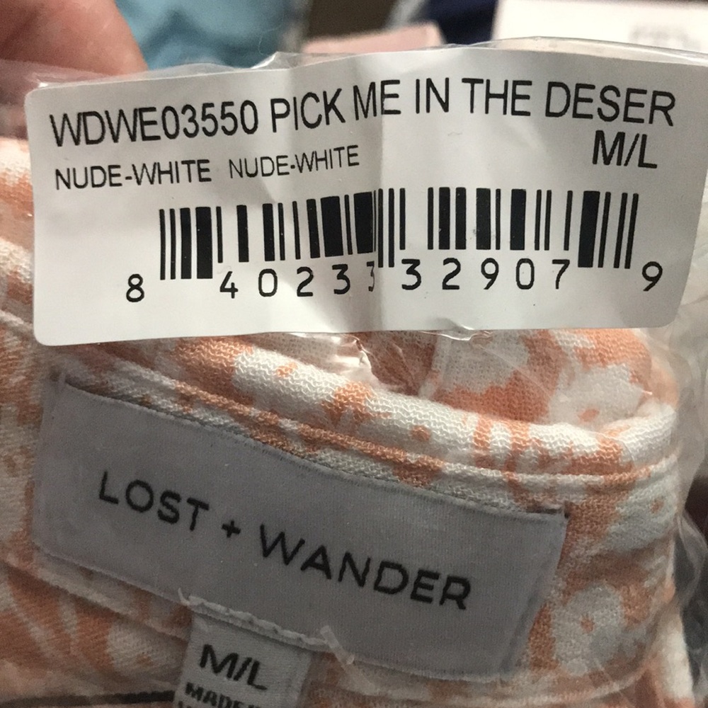 Lost + Wander pick me in the desert Cover Up M/L NEW nude white - Picture 6 of 8